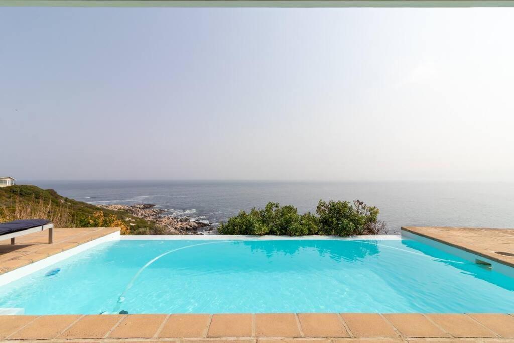 La Petite Baleine Oceanfront Luxury Villa De Kelders Exterior foto