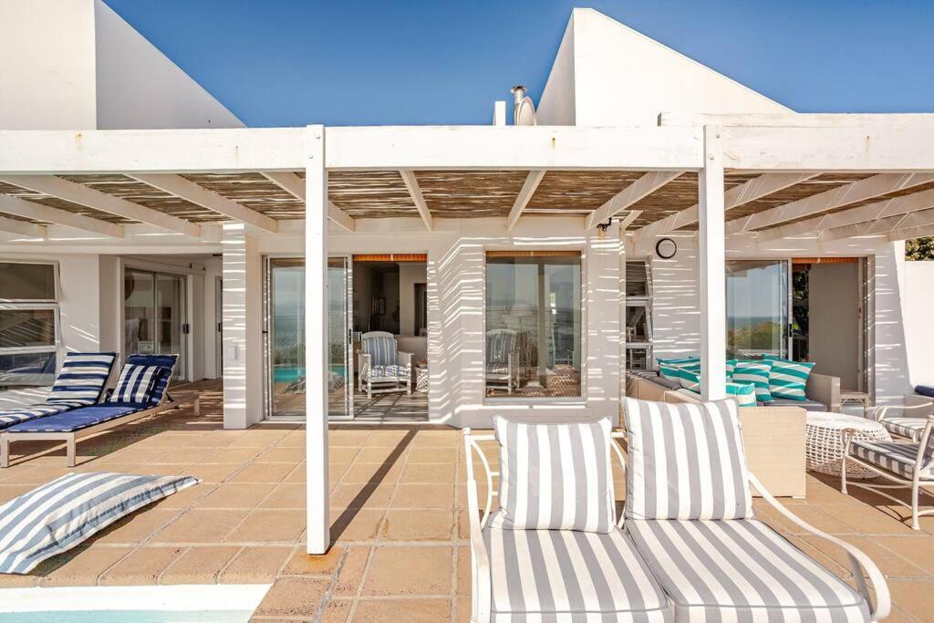 La Petite Baleine Oceanfront Luxury Villa De Kelders Exterior foto