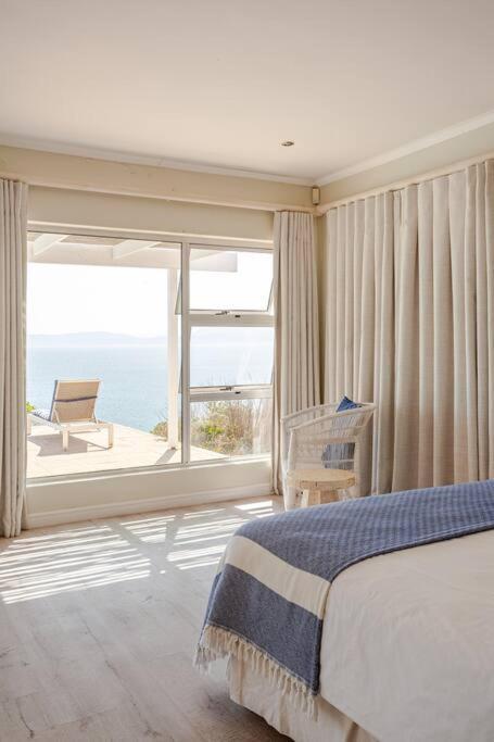 La Petite Baleine Oceanfront Luxury Villa De Kelders Exterior foto
