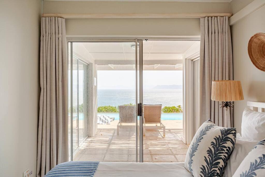 La Petite Baleine Oceanfront Luxury Villa De Kelders Exterior foto